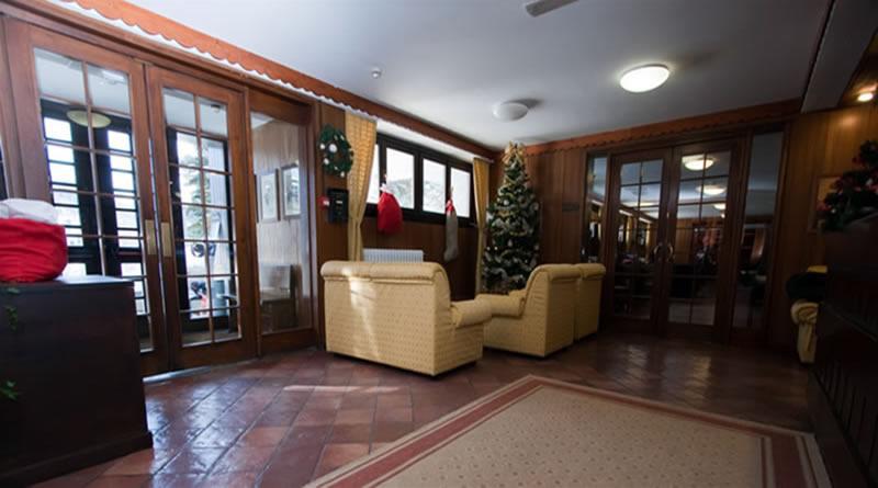 Hotel Ski Club I Cavalieri Rta Colle Colle Sestriere Exterior photo